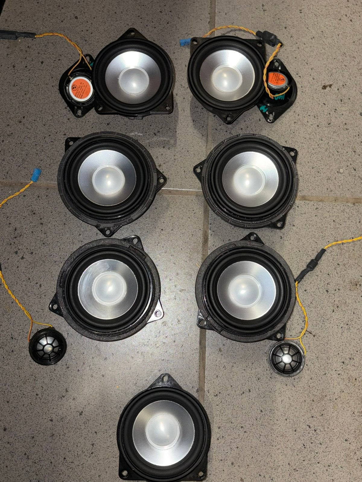 BMW E90 HARMAN KARDON SET, Auto diversen, Autospeakers, Ophalen, Zo goed als nieuw