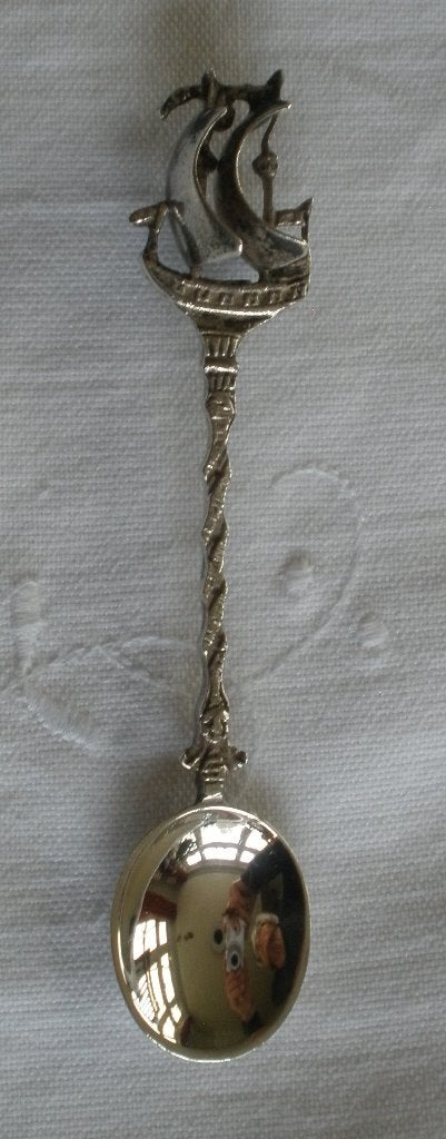Oud zilveren lepeltje met schip (O-BLD), Antiek en Kunst, Antiek | Goud en Zilver, Ophalen of Verzenden, Zilver