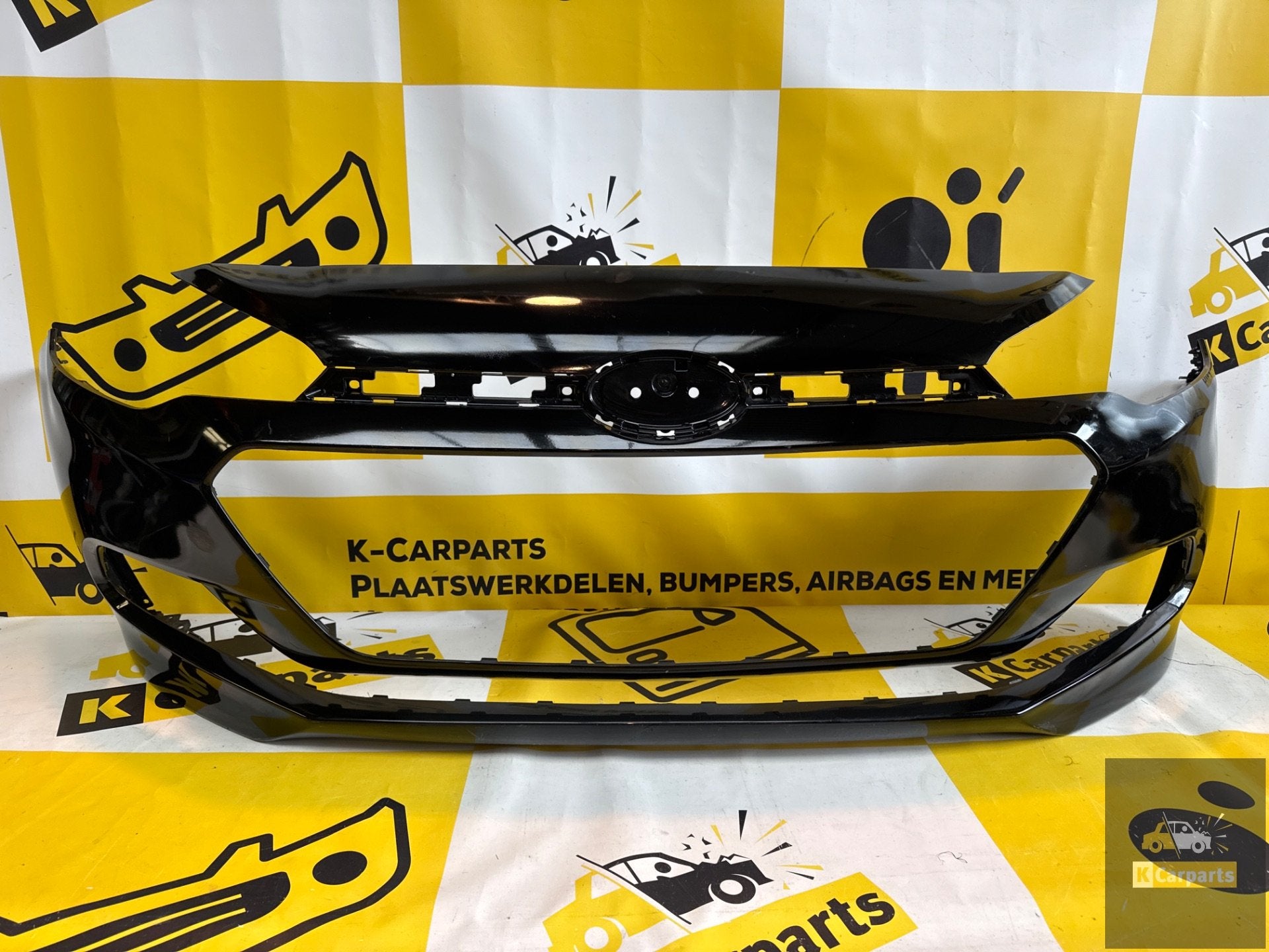 Hyundai i20 Voorbumper 2014-2023 origineel 86511C8000