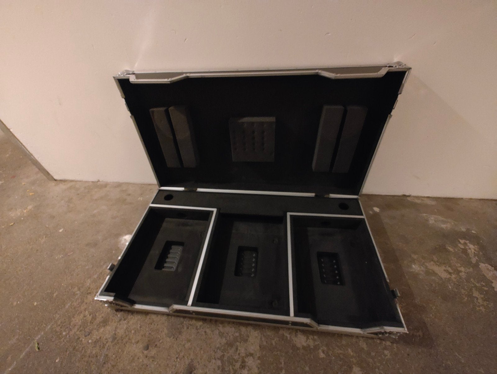 Flightcase voor (dj) apparatuur, Ophalen of Verzenden, Zo goed als nieuw, Overige instrumenten, Flightcase