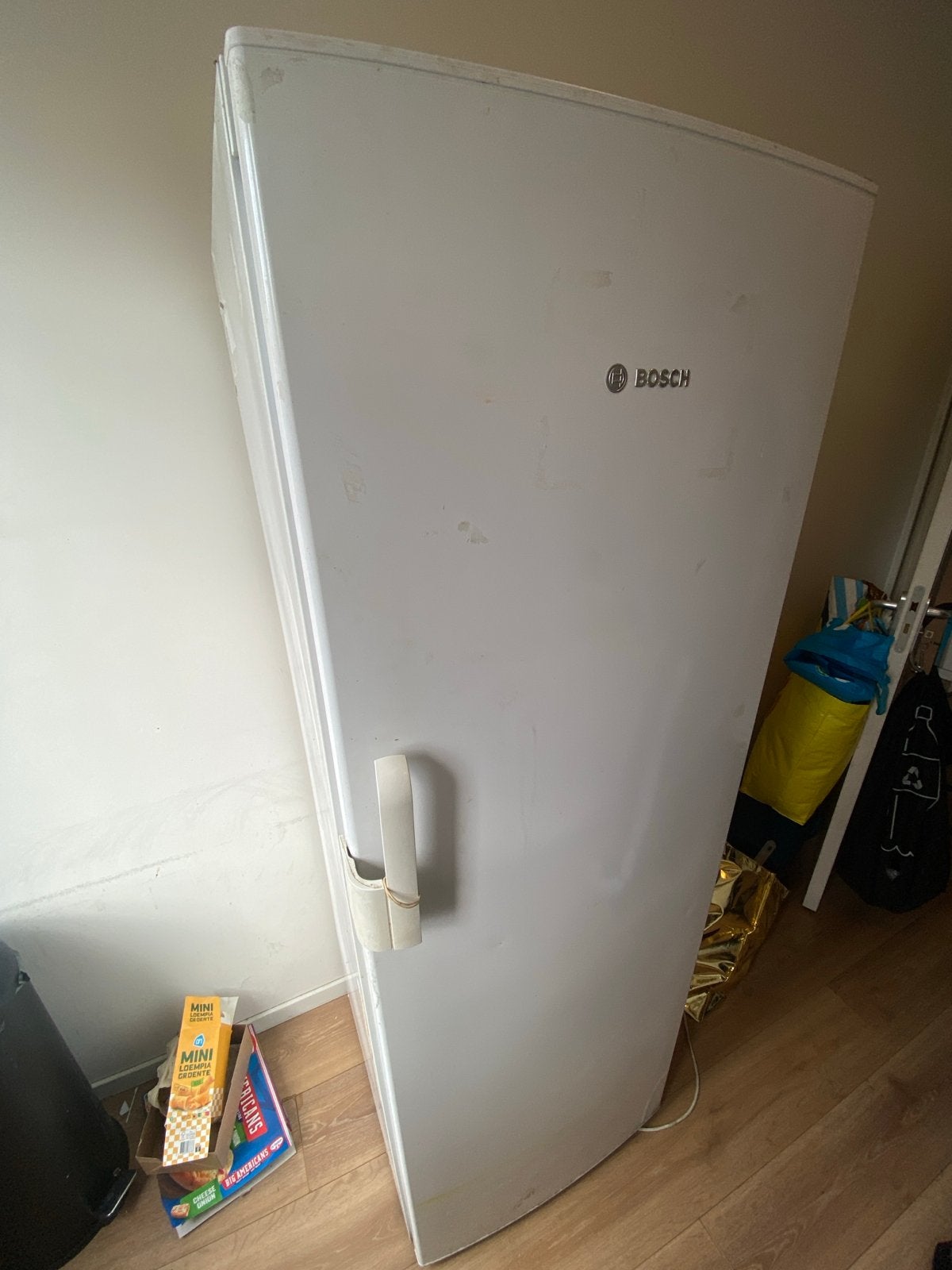 Gratis vriezer (Bosch), Gebruikt, Minder dan 60 cm, 160 cm of meer, Vrijstaand
