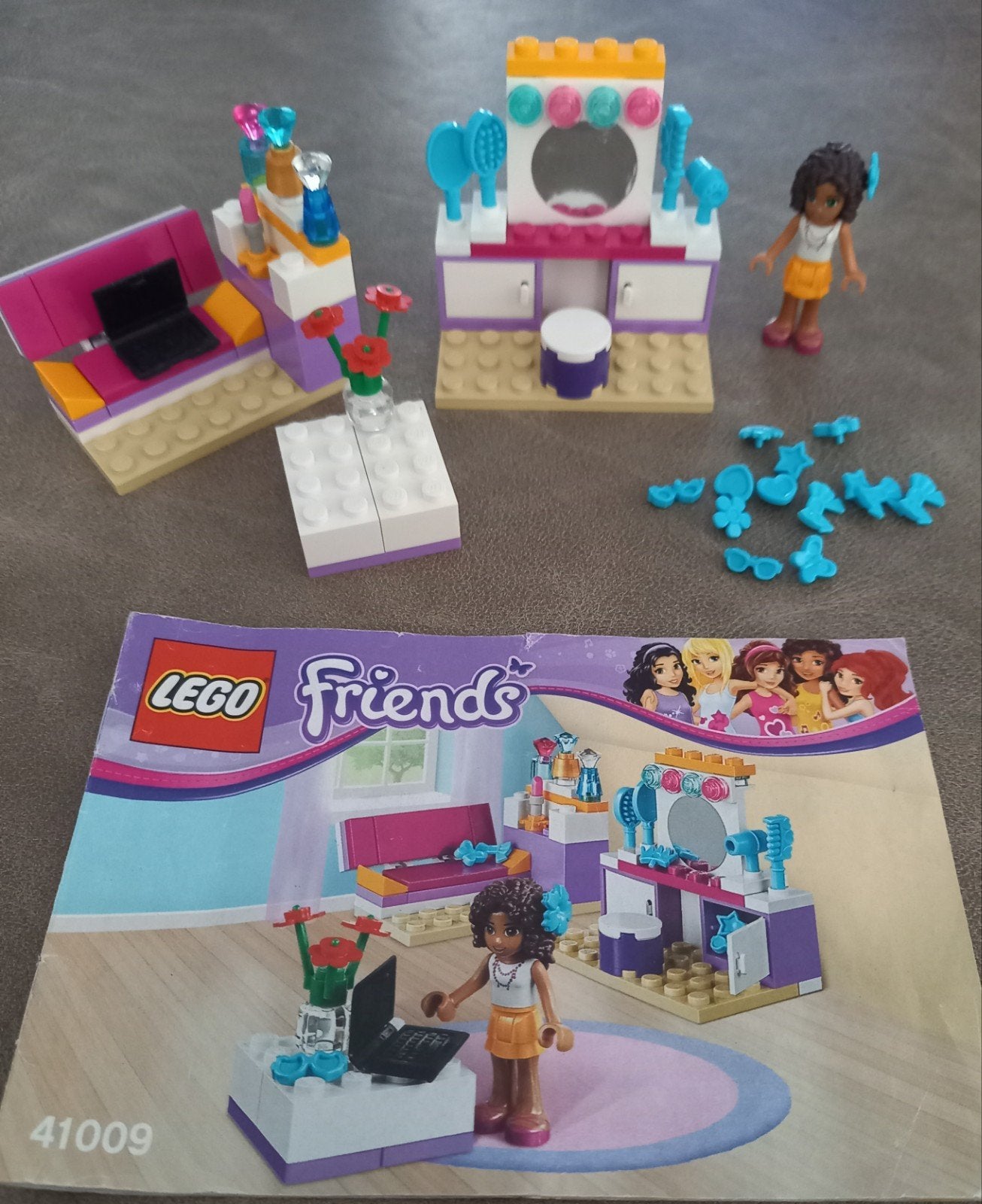 LEGO Friends 41009 Mia's Slaapkamer - Compleet met boekje, Kinderen en Baby's, Speelgoed | Duplo en Lego, Lego, Friends, Ophalen of Verzenden