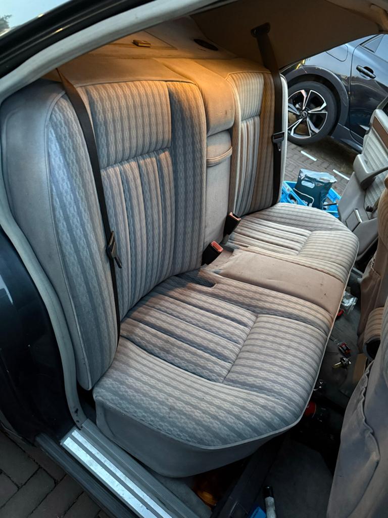 Mercedes-Benz W124 Interieur - Stoelen en Bank, Auto-onderdelen, Interieur en Bekleding, Ophalen, Gebruikt, Mercedes-Benz