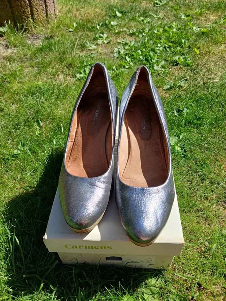 Carmens maat 39, Pumps, Ophalen of Verzenden, Carmens, Grijs