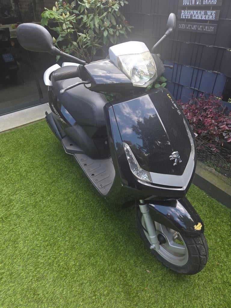 Peugeot Vivacity scooter met wok, Ophalen, Gebruikt, Maximaal 45 km/u, Benzine