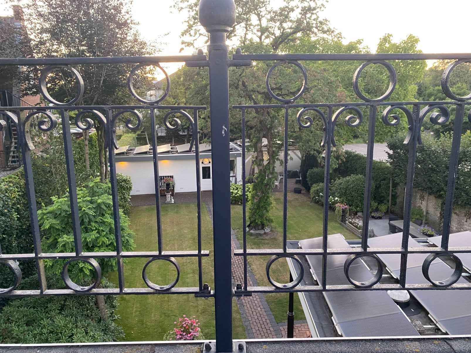 Zeeer zwaar antiek gietijzeren hekwerk oud smeedijzeren hek, Tuin en Terras, Ophalen, Gebruikt, IJzer, Sierhekwerk