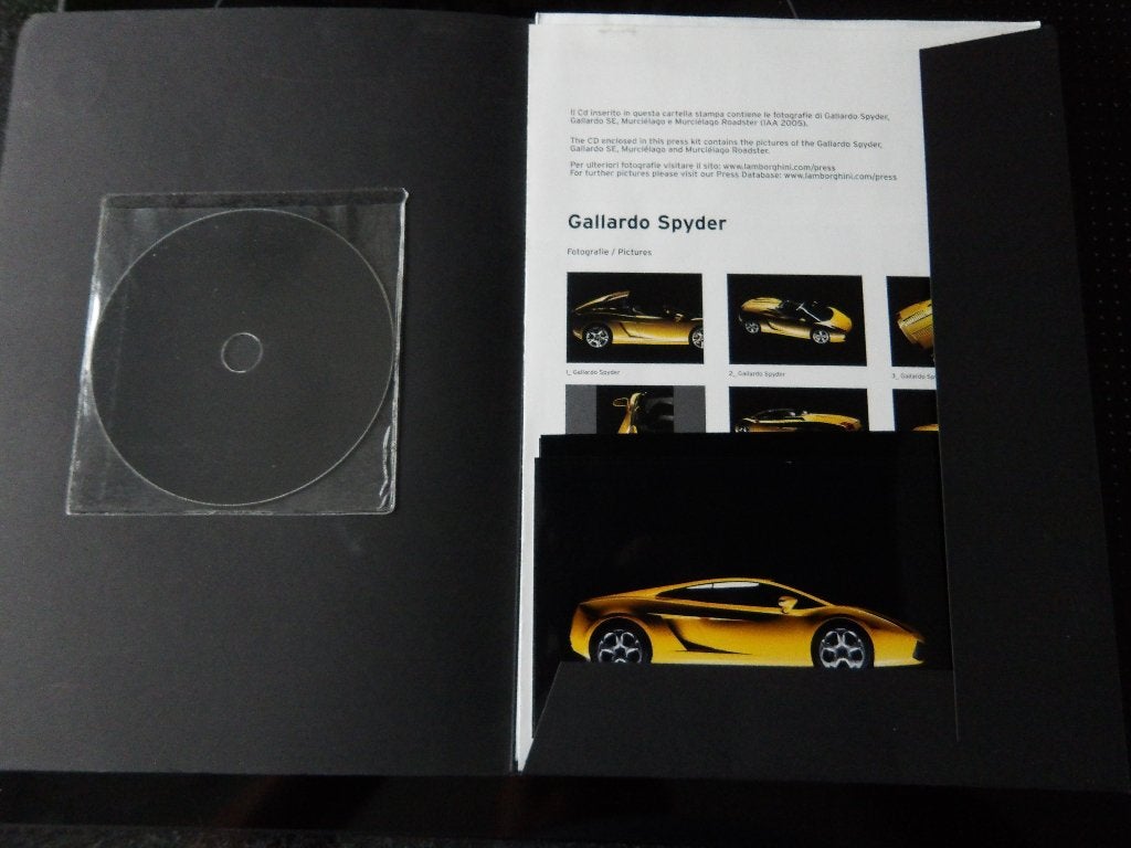 Lamborghini Gallardo Spyder Perskit met CD, Lamborghini, Ophalen of Verzenden, Zo goed als nieuw, Overige merken