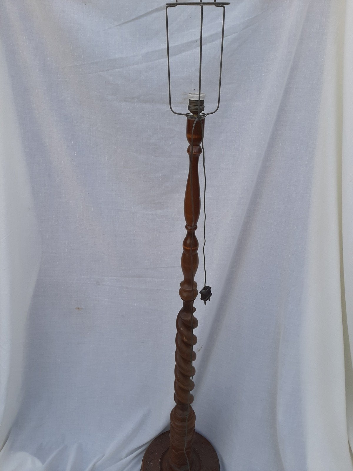 oude lampvoet met gedraaide poot, Huis en Inrichting, Ophalen, Gebruikt, Hout