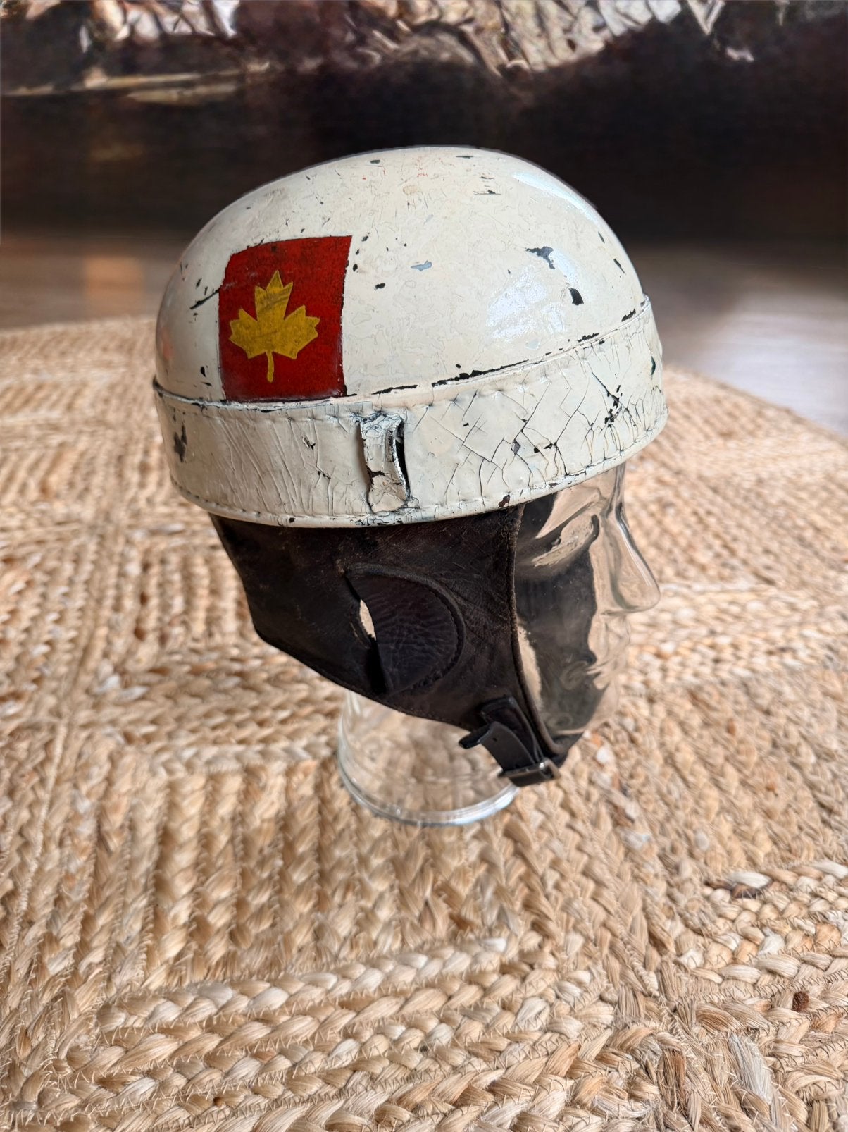 Witte Canadese DR helm 1942, 1 Inf. Div. Canada, Verzenden, Helm of Baret