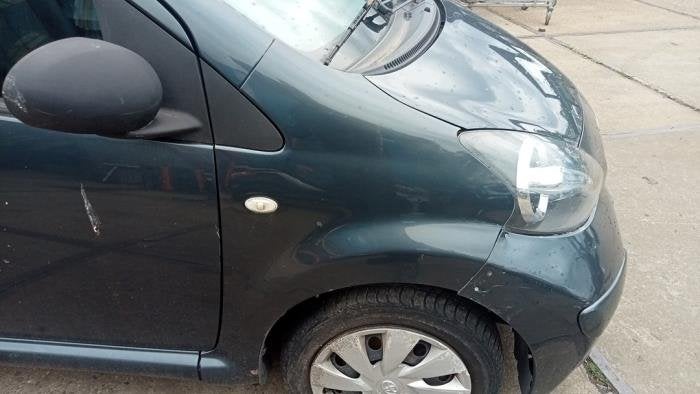 Scherm rechts-voor van een Toyota Aygo (1E0), Gebruikt, -, -, Ophalen of Verzenden