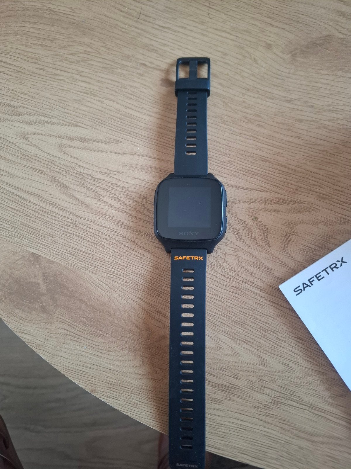 Sony Smartwatch met SAFETRX functionaliteit, Ophalen, Gebruikt, Zwart, Afstand