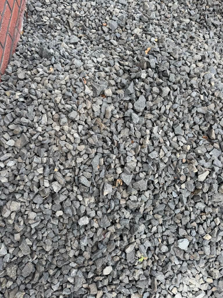 3 kuub split - Ideaal voor oprit of tuinpad, Tuin en Terras, Grind, Keien en Split, Overige materialen, Ophalen of Verzenden, Zo goed als nieuw