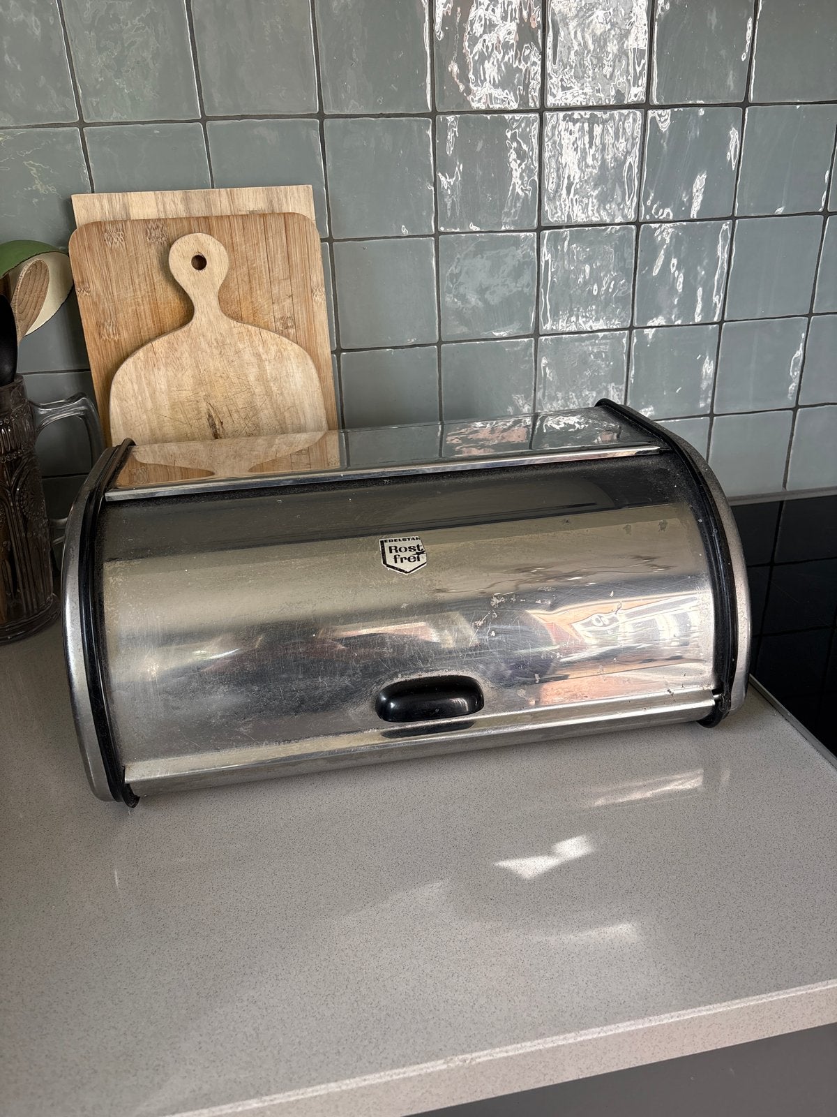 RVS Broodtrommel - Houd je brood langer vers, Ophalen, Gebruikt, Zilver, Metaal
