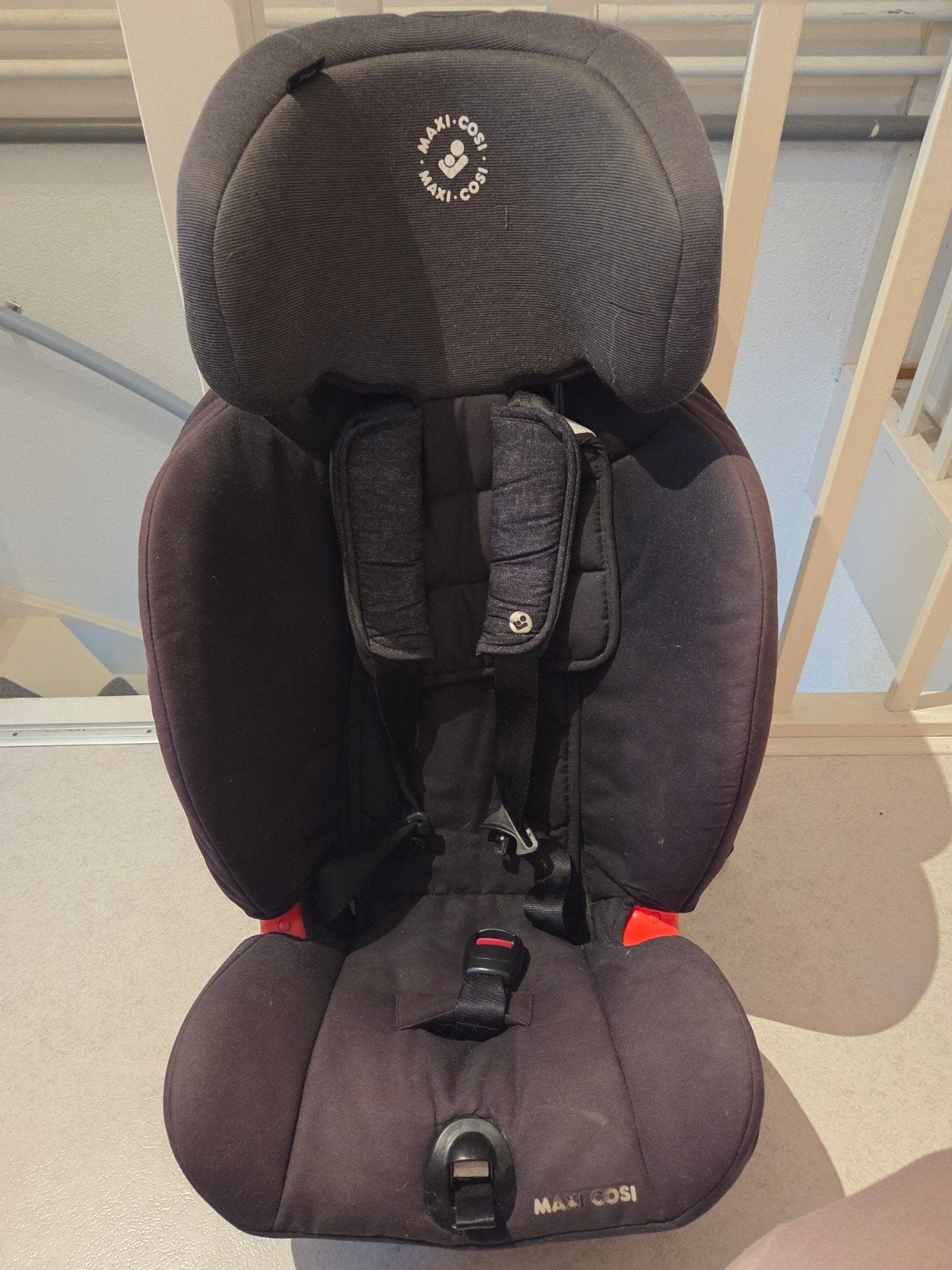 Maxi-Cosi Titan Nomad Black autostoel (0-36 kg), Ophalen, Gebruikt, Verstelbare rugleuning, 9 t/m 36 kg