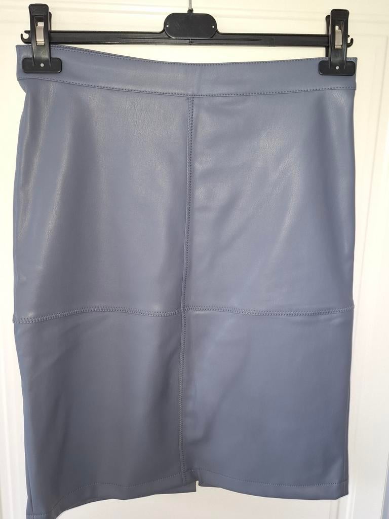 3 mooie rokken zonder vlekken of beschadiging., Kleding | Dames, Rokken, Zwart, Vila, Ophalen of Verzenden, Zo goed als nieuw