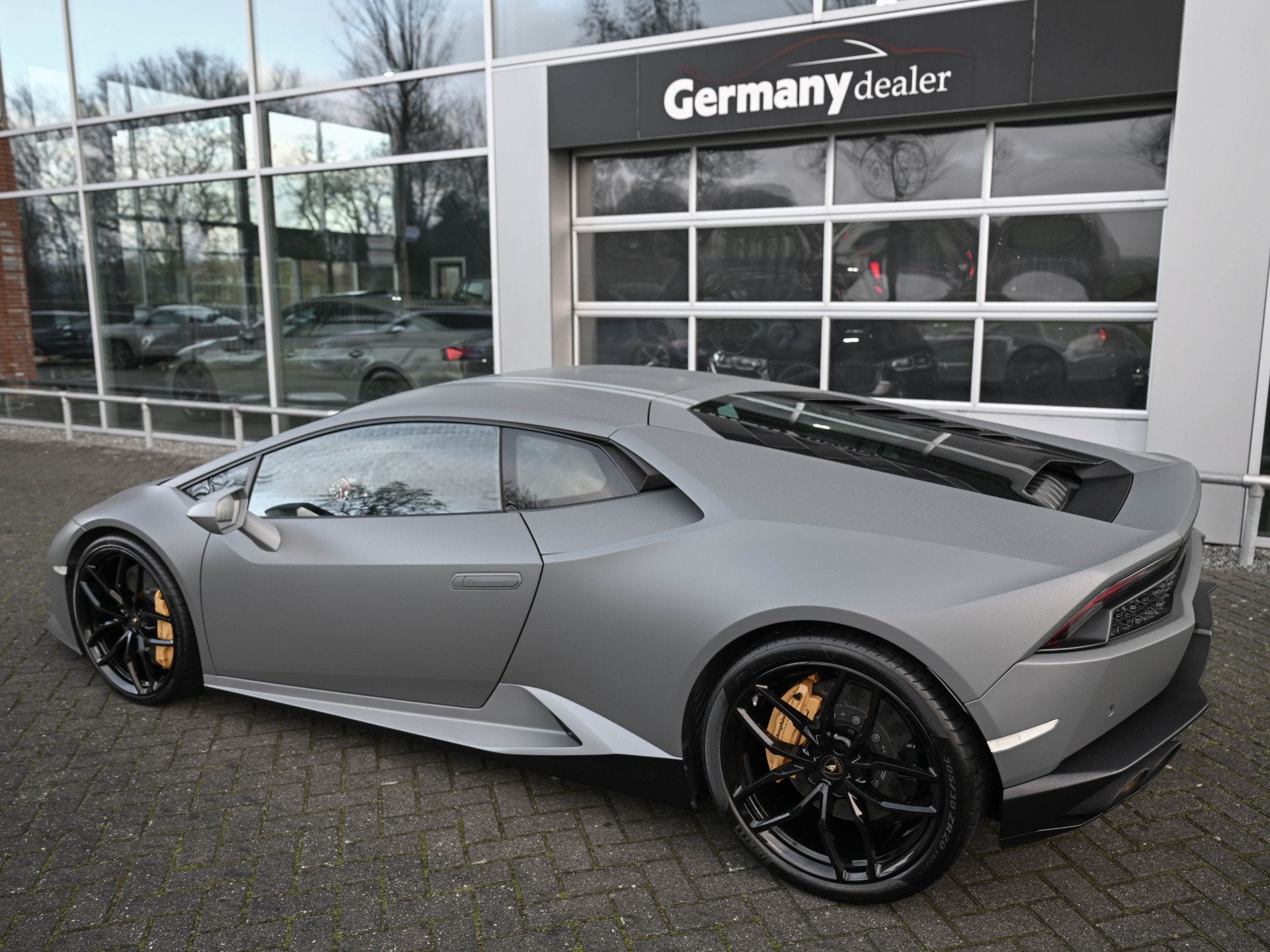 Lamborghini Huracan 5.2 V10 LP610-4 Avio Ceramic Carbon-Forg, Auto's, Lamborghini, Dealer onderhouden, Zwart, 5204 cc, Met garantie (alle)