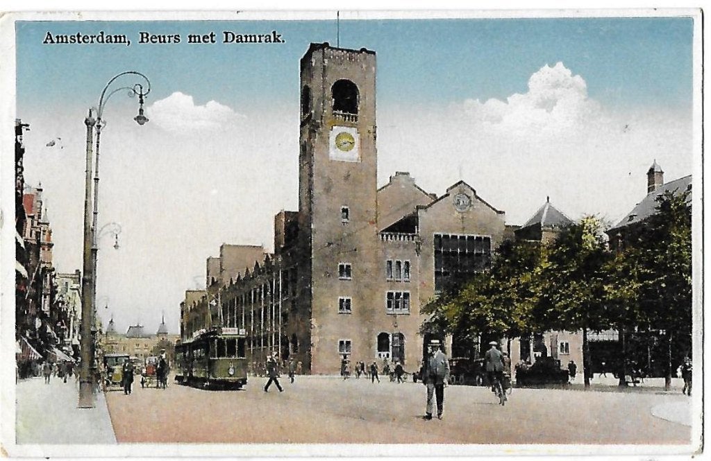 A2752 Oude Gelopen Ansichtkaart Amsterdam Beurs Met Damrak, Ophalen of Verzenden, 1960 tot 1980, Gelopen, Noord-Holland