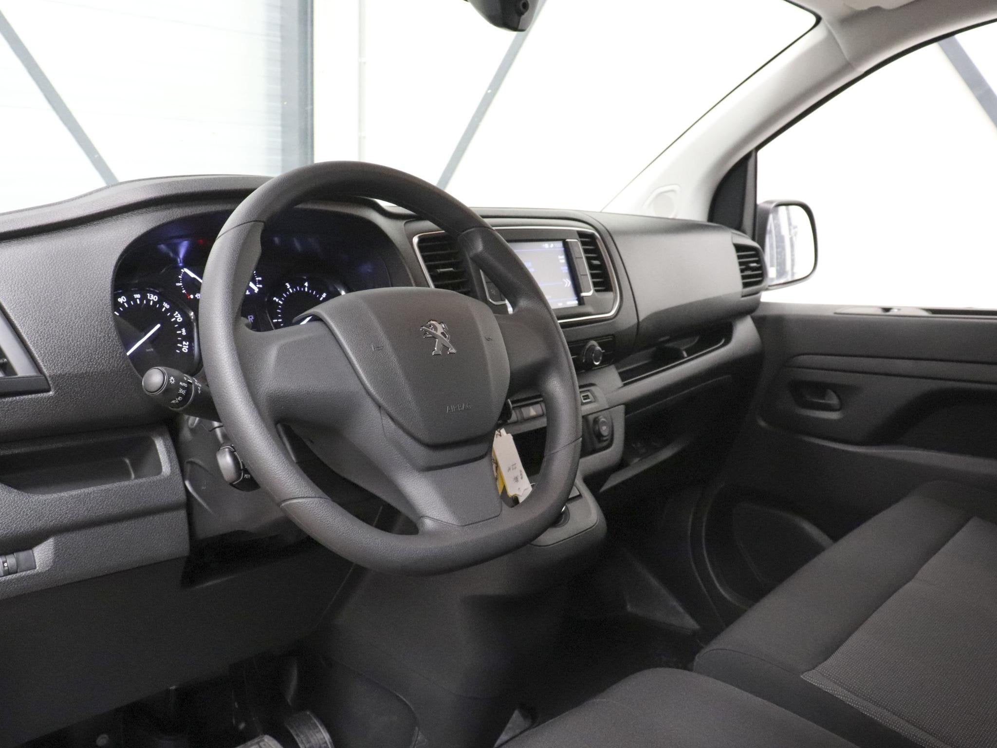 Peugeot Expert 145pk L3 Automaat Airco Cruise Navi Trekhaak, Auto's, Stof, Gebruikt, 4 cilinders, Zwart