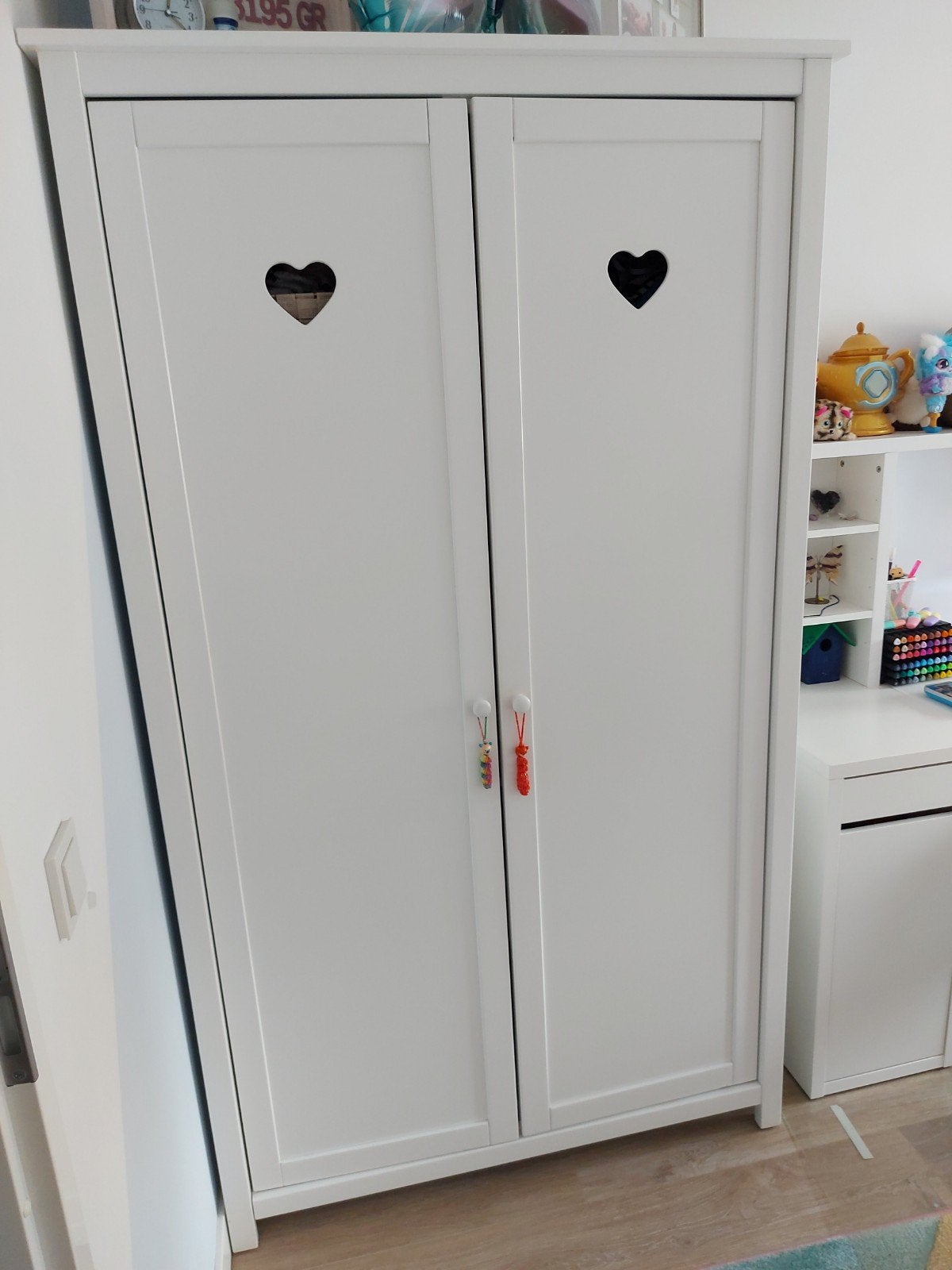 Vipack amori kledingkast goede staat, Kinderen en Baby's, Kinderkamer | Commodes en Kasten, Ophalen, Kast, 50 tot 70 cm, 105 cm of meer
