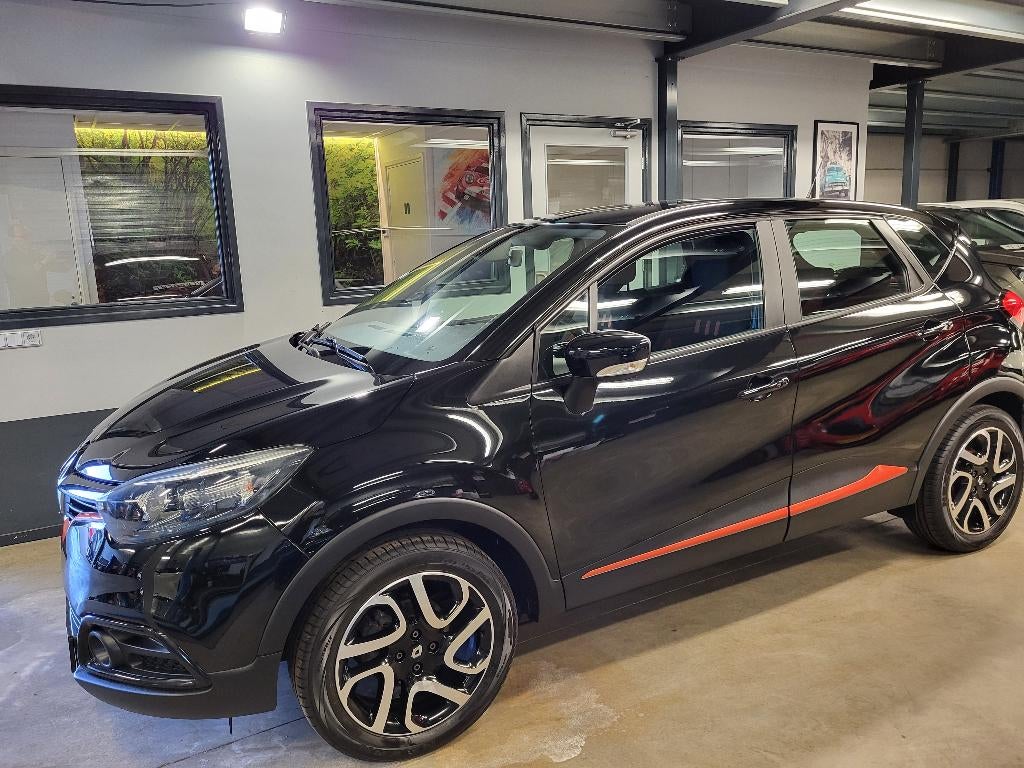 Renault Captur 0.9 TCE  Dynamique 5-Drs.bj.2013 Zwart Airco, Auto's, Renault, Voorwielaandrijving, 898 cc, Stof, 1081 kg