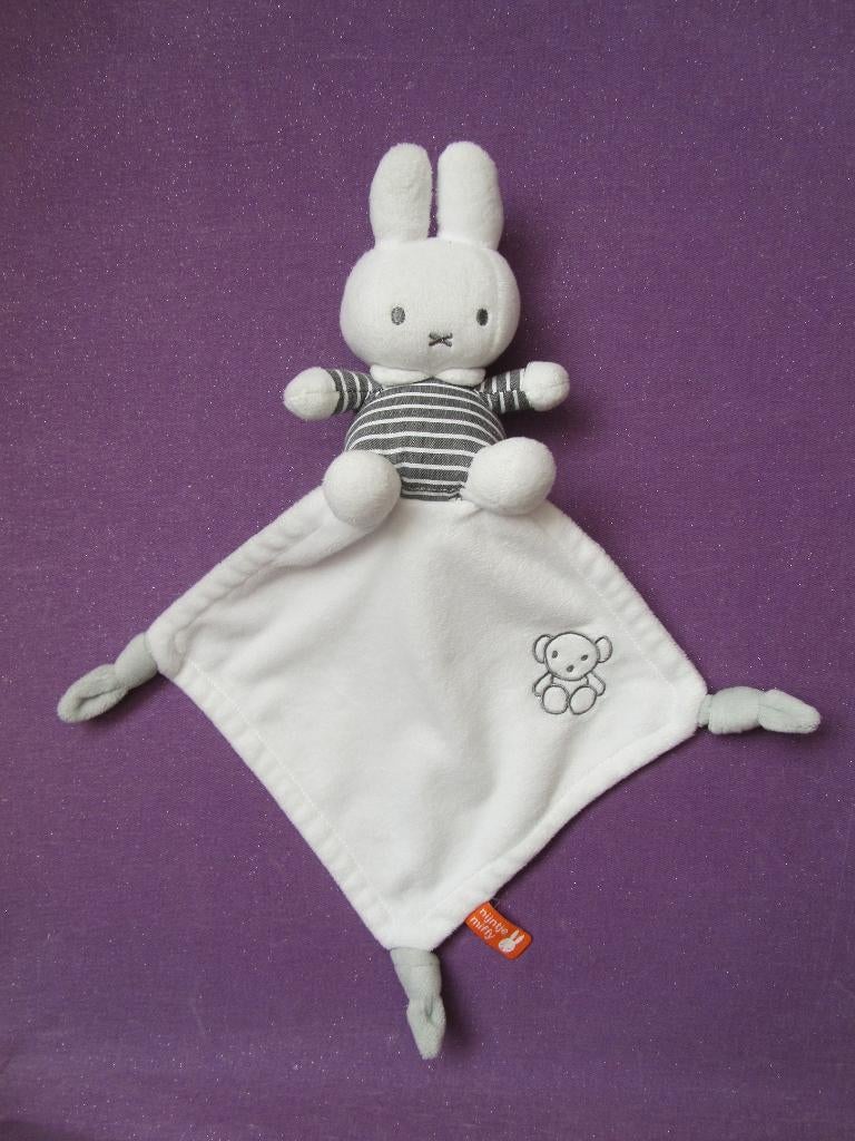 TIAMO Knuffeldoekje KONIJN NIJNTJE MIFFY **Als Nieuw**, Ophalen of Verzenden, Zo goed als nieuw, Konijn, Met label