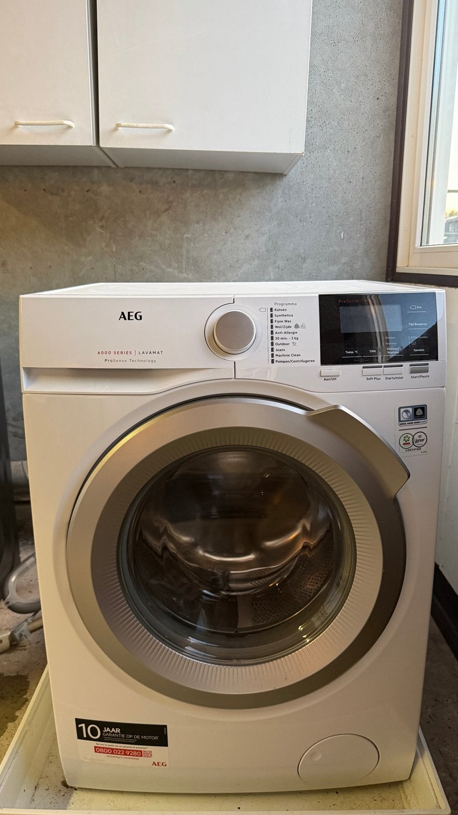 AEG LAVAMAT 6000 Series L6FB84GS Wasmachine 8kg 1400tpm, Ophalen, 1200 tot 1600 toeren, 8 tot 10 kg, Zo goed als nieuw