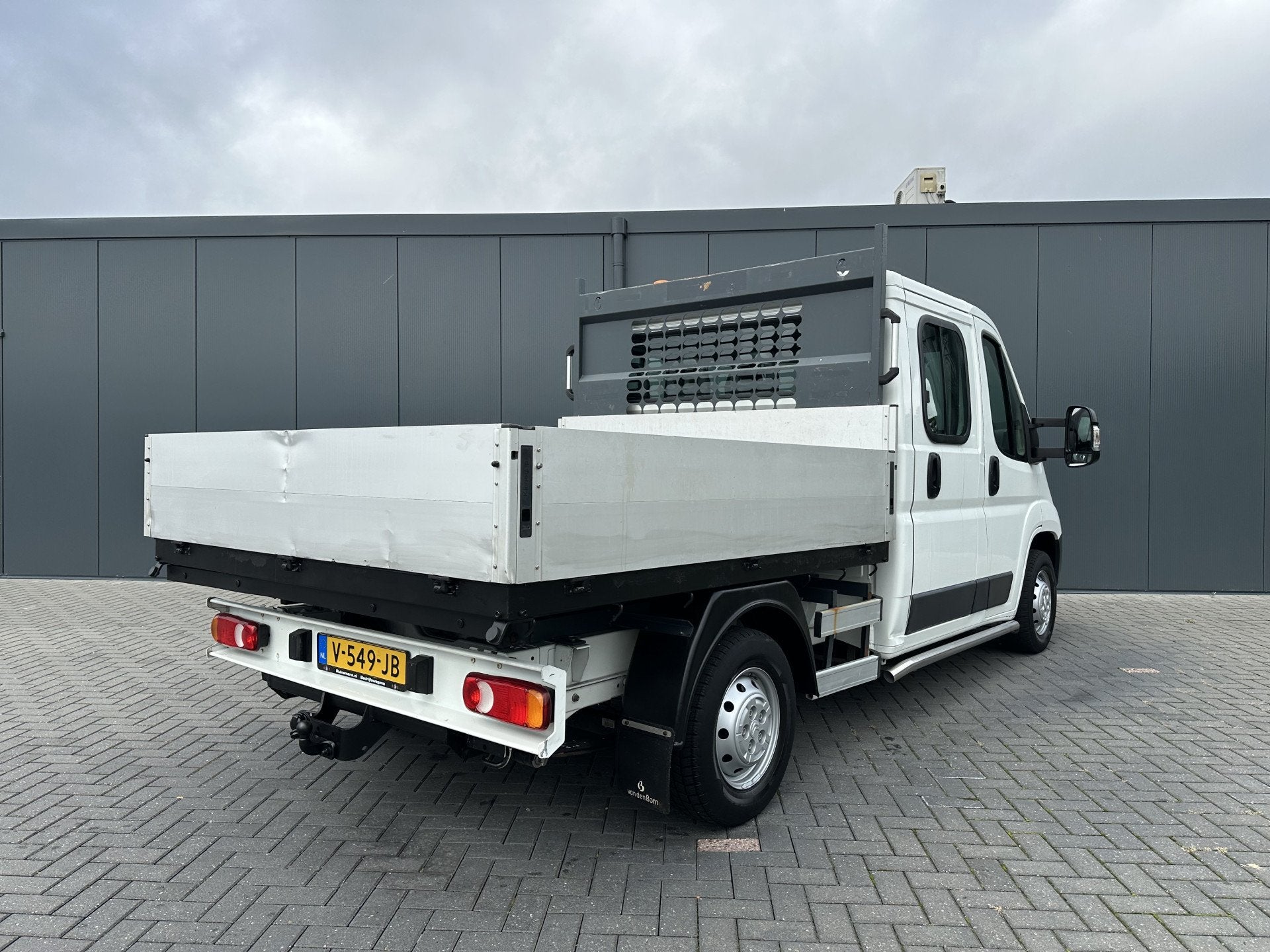 Citroën Jumper 35 2.0 BlueHDi 164 PK EURO 6 / KIPPER / 7 PE, Voorwielaandrijving, 15 km/l, Gebruikt, Euro 6