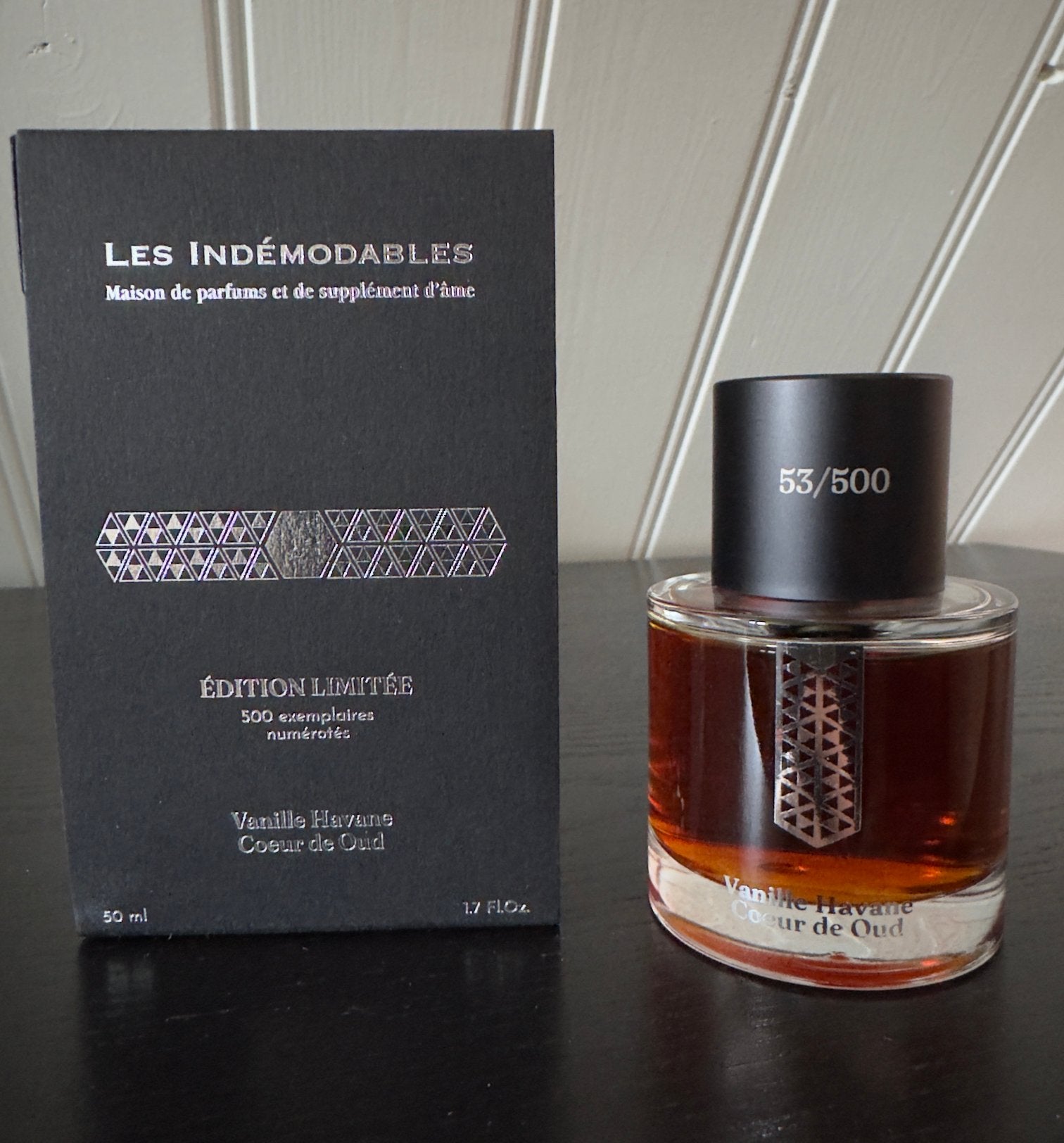 Vanille Havane Coeur de Oud 053/500, Les Indemodables, Ophalen of Verzenden, Zo goed als nieuw, Parfumfles