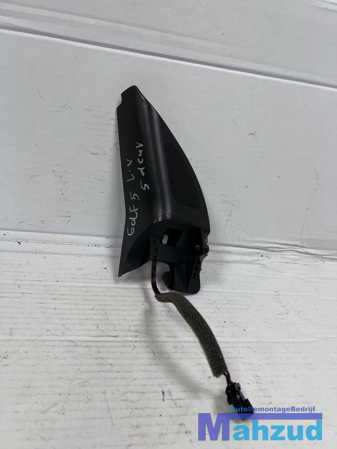 VW GOLF 5 (5deurs) Links voor tweeter speaker 2003-2009, Gebruikt, Volkswagen, Volkswagen AG, Berliner Ring 2
38440  Wolfsburg, DE