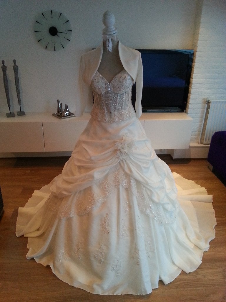 Prachtige Kelly Star trouwjurk met bolero (maat 38) te koop!, Ophalen, Trouwjurk, Wit, Zo goed als nieuw