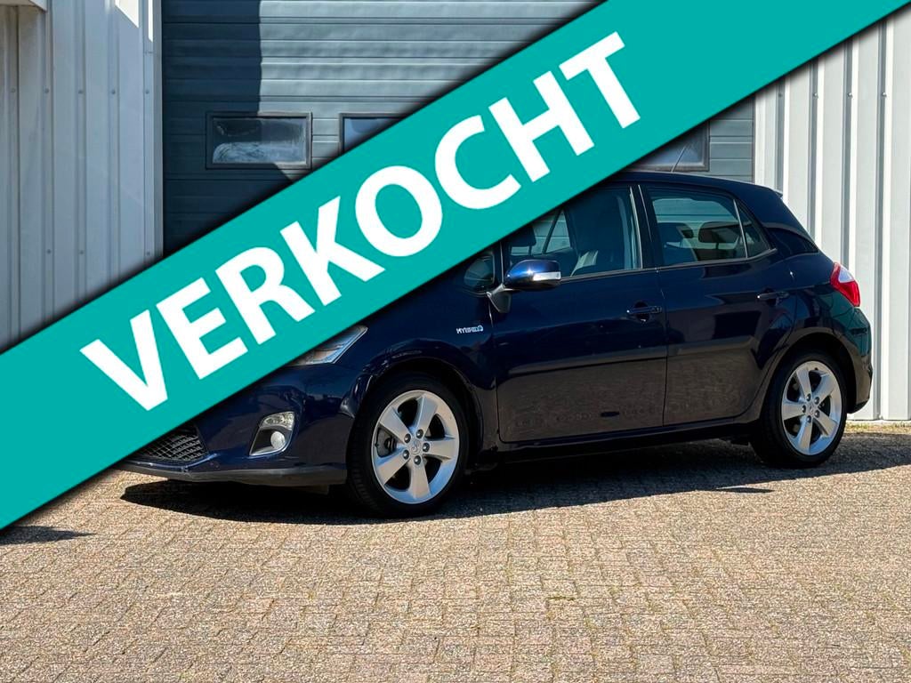 Toyota Auris 1.8 Full Hybrid Executive 2e EIG / NAVI / LEER, Auto's, Toyota, Bedrijf, Te koop, Auris, ABS, Achteruitrijcamera