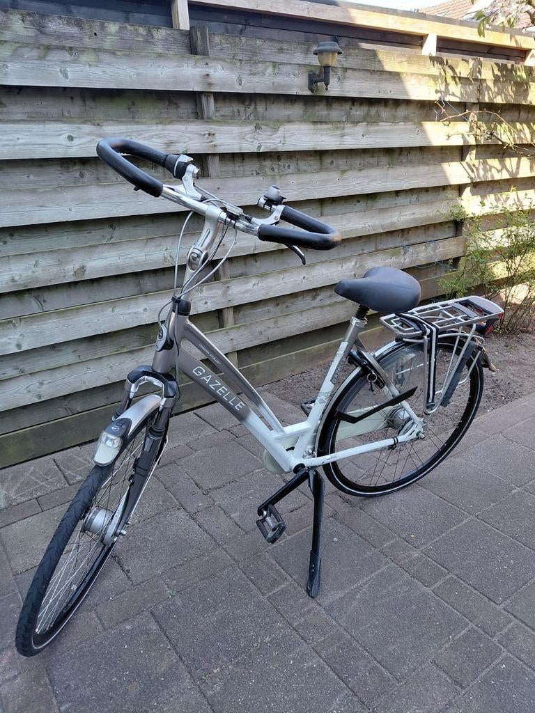 Gazelle chamonix excellent damesfiets 28 inch, Fietsen en Brommers, Fietsen | Dames | Damesfietsen, Ophalen, Gebruikt, Versnellingen