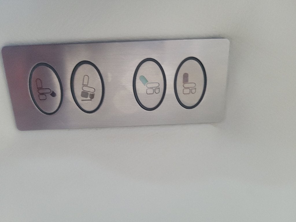 Staopstoel Prominent Sorisso Wit op accu met Tiptoetsen, Minder dan 75 cm, Leer, Ophalen of Verzenden, Zo goed als nieuw