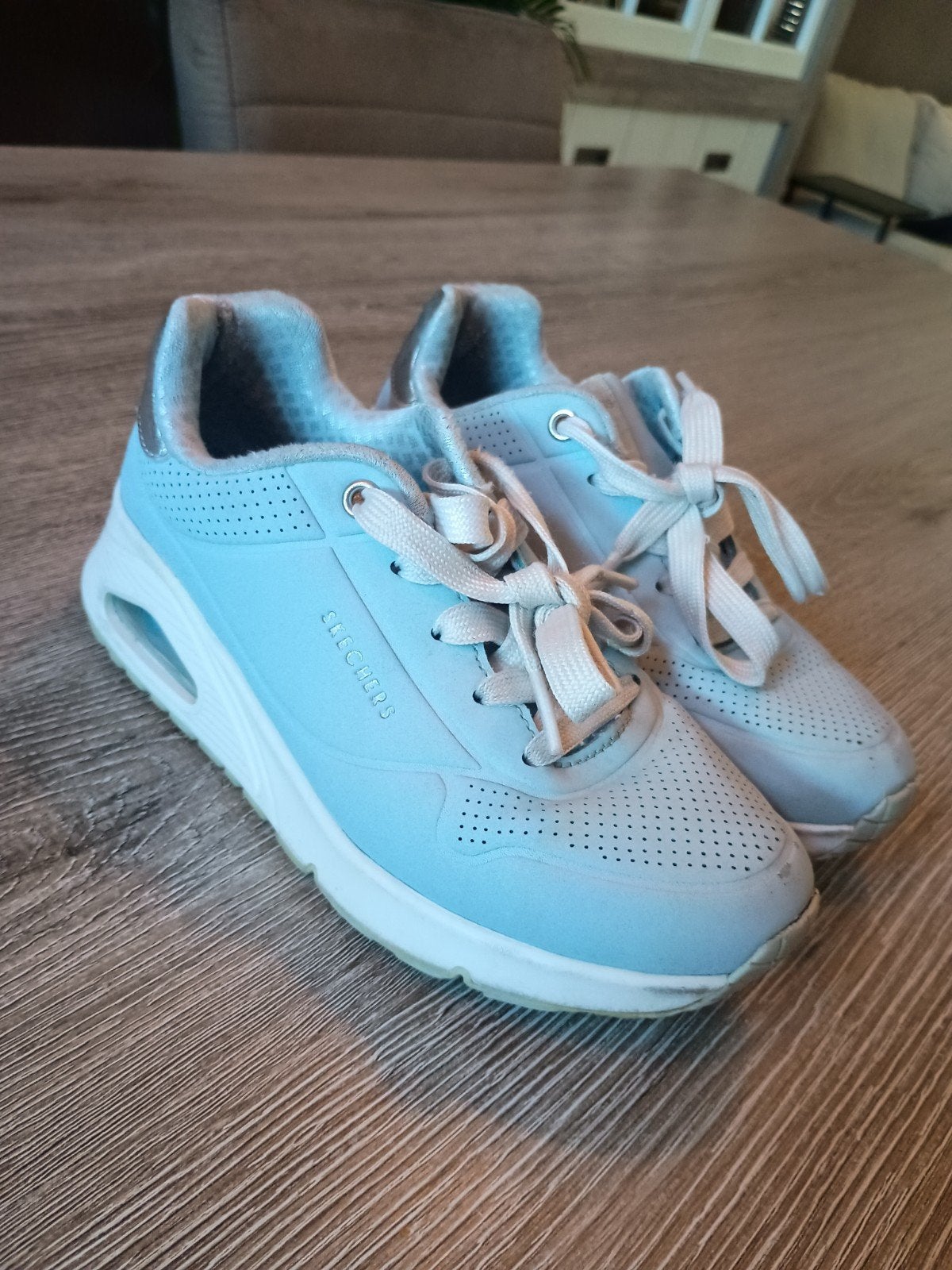 Skechers sneakers maat 32 - Gebruikt, nog in goede staat, Ophalen of Verzenden, Gebruikt, Skechers, Sportschoenen