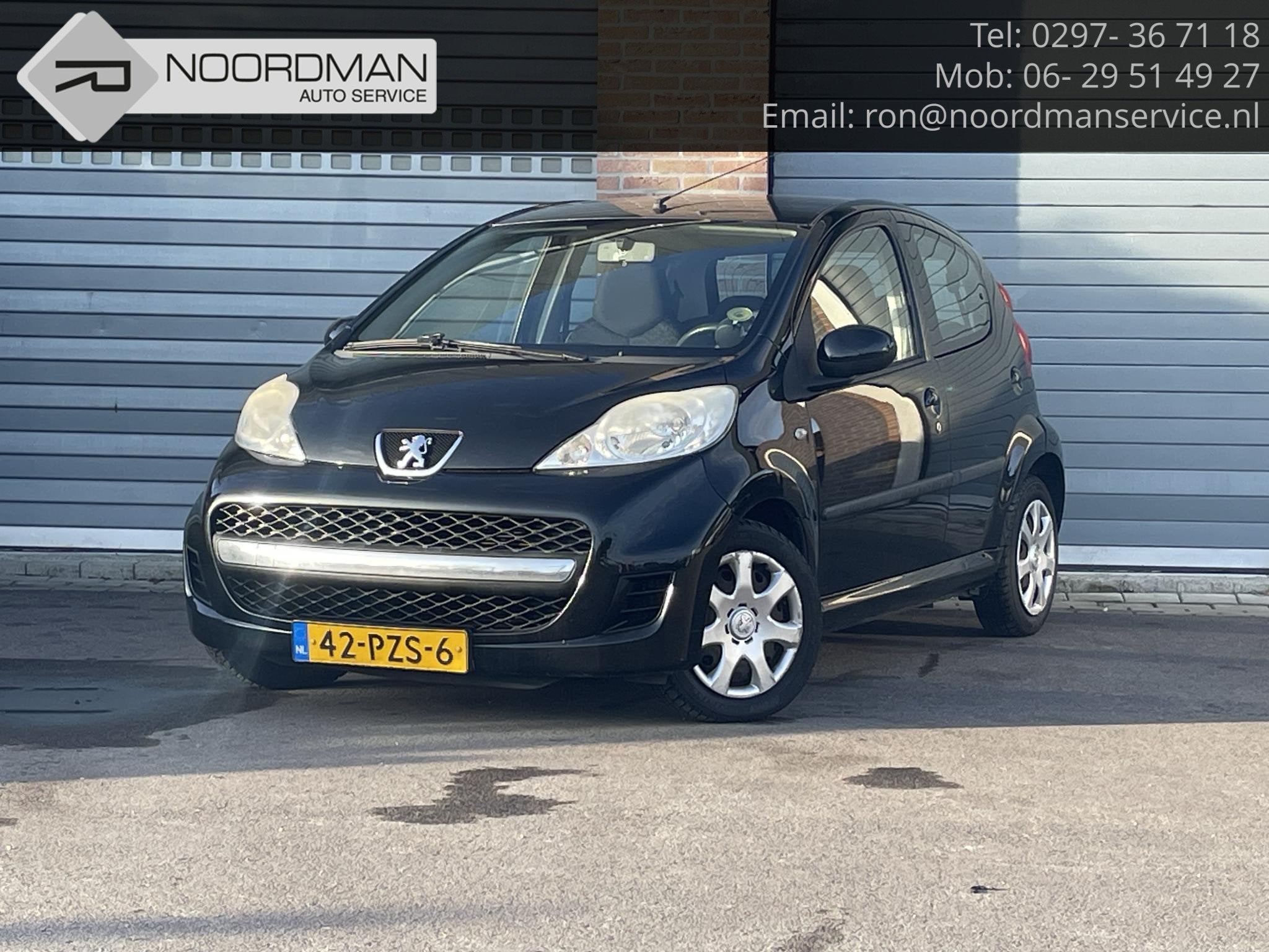 Peugeot 107 1.0-12V Millesim 200, Voorwielaandrijving, Euro 5, Stof, Gebruikt