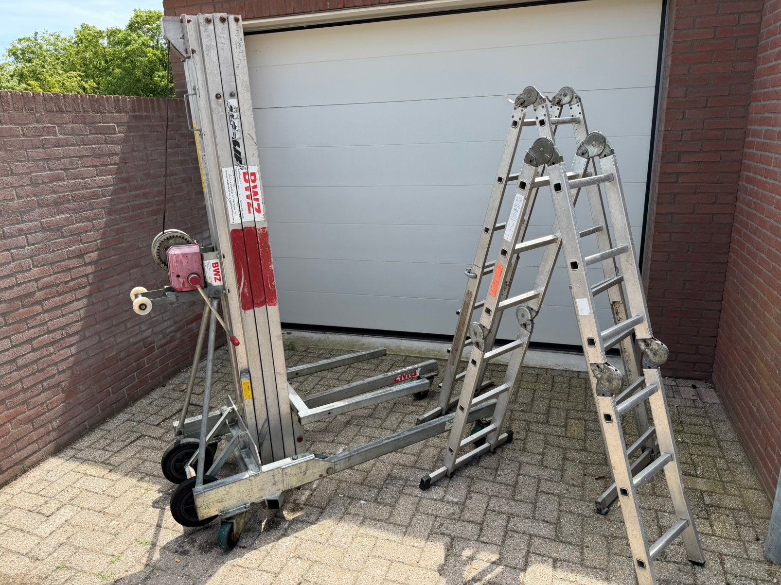 Kanalenlift palletlift met 2 trappen, Ophalen, Zo goed als nieuw, Overige typen, Minder dan 2 meter