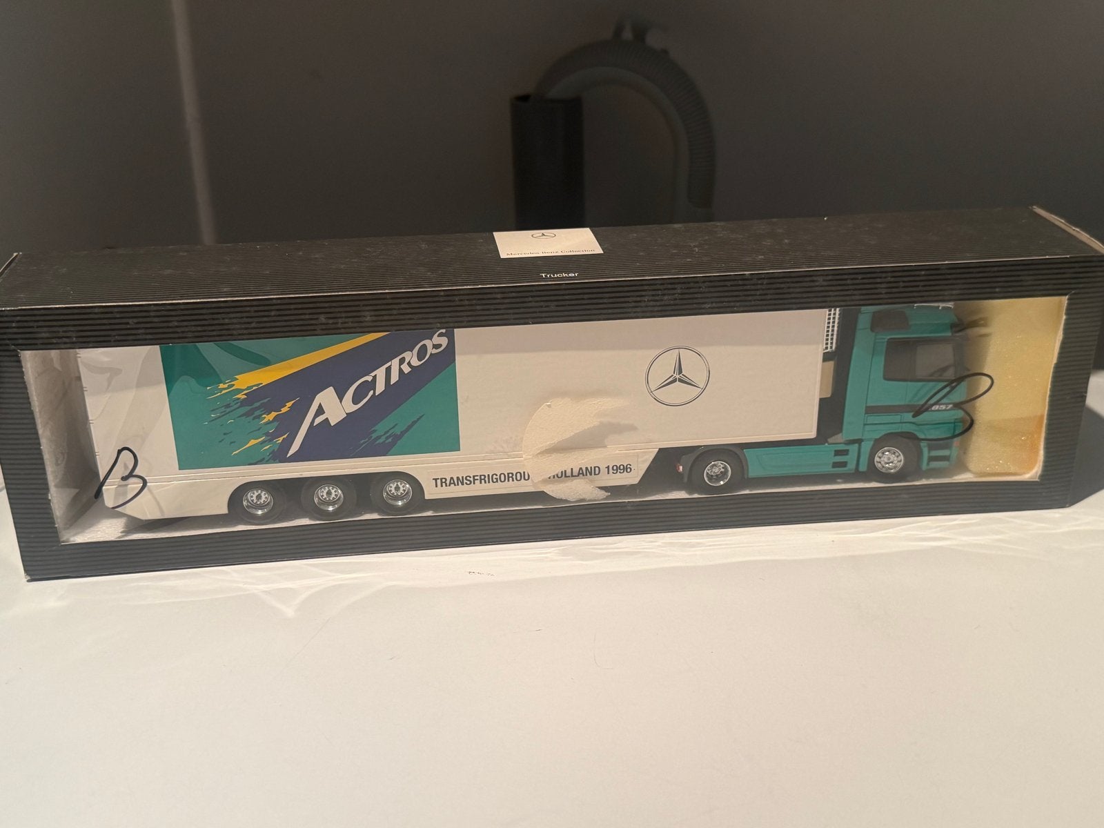 Tekno Mercedes-Benz Actros 1857 Transfrigoroute 1996, Ophalen of Verzenden, Zo goed als nieuw, Bus of Vrachtwagen, Tekno