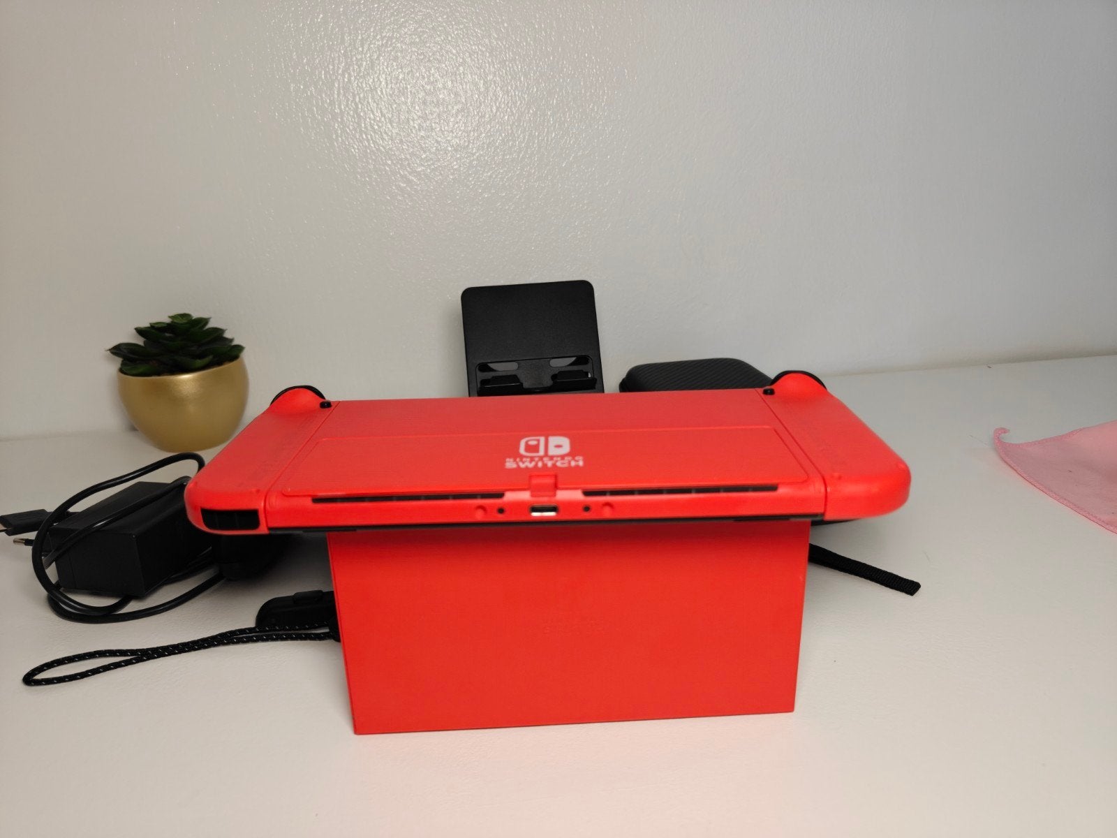 Nintendo Switch OLED Mario edition, Overige genres, Support@nintendo.com, Ophalen of Verzenden, 11-1 Kamitoba Hokodate-cho, Minami-ku, Kyoto 601-8501, Japan