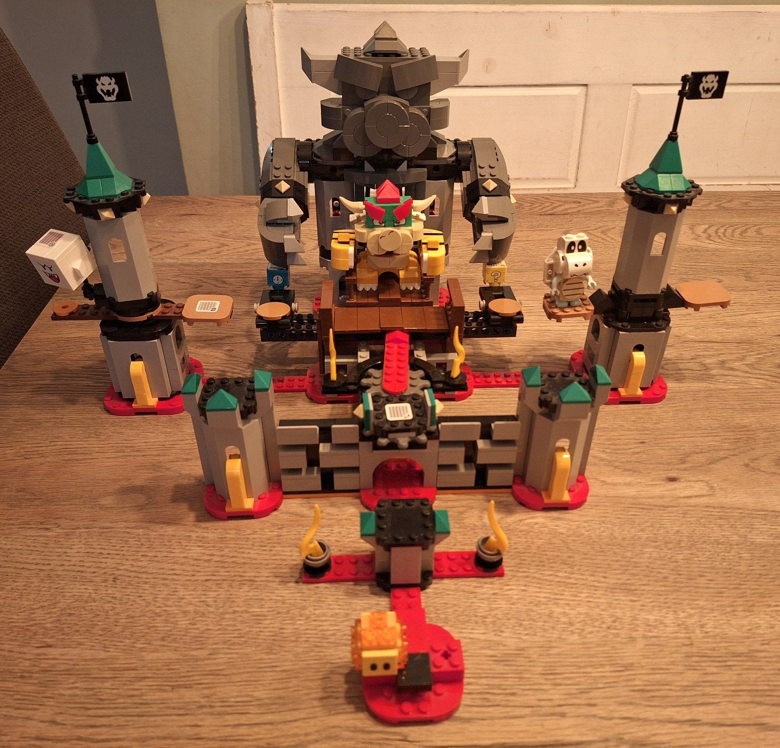 LEGO Super Mario Bowser's Kasteel Baasgevecht Nr. 71369, Ophalen of Verzenden, Zo goed als nieuw, Overige merken