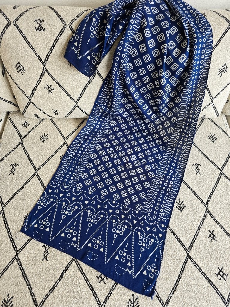 Vintage Sjaal / Omslagdoek Ibiza / Shibori Stijl (148x44 cm), Ophalen of Verzenden, Zo goed als nieuw, Maat 46/48 (XL) of groter