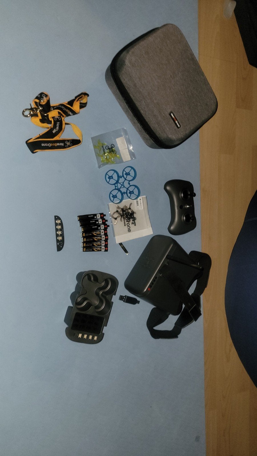 Newbeedrone rtf kit., Ophalen of Verzenden, Draadloos, Zo goed als nieuw, Overige controllers