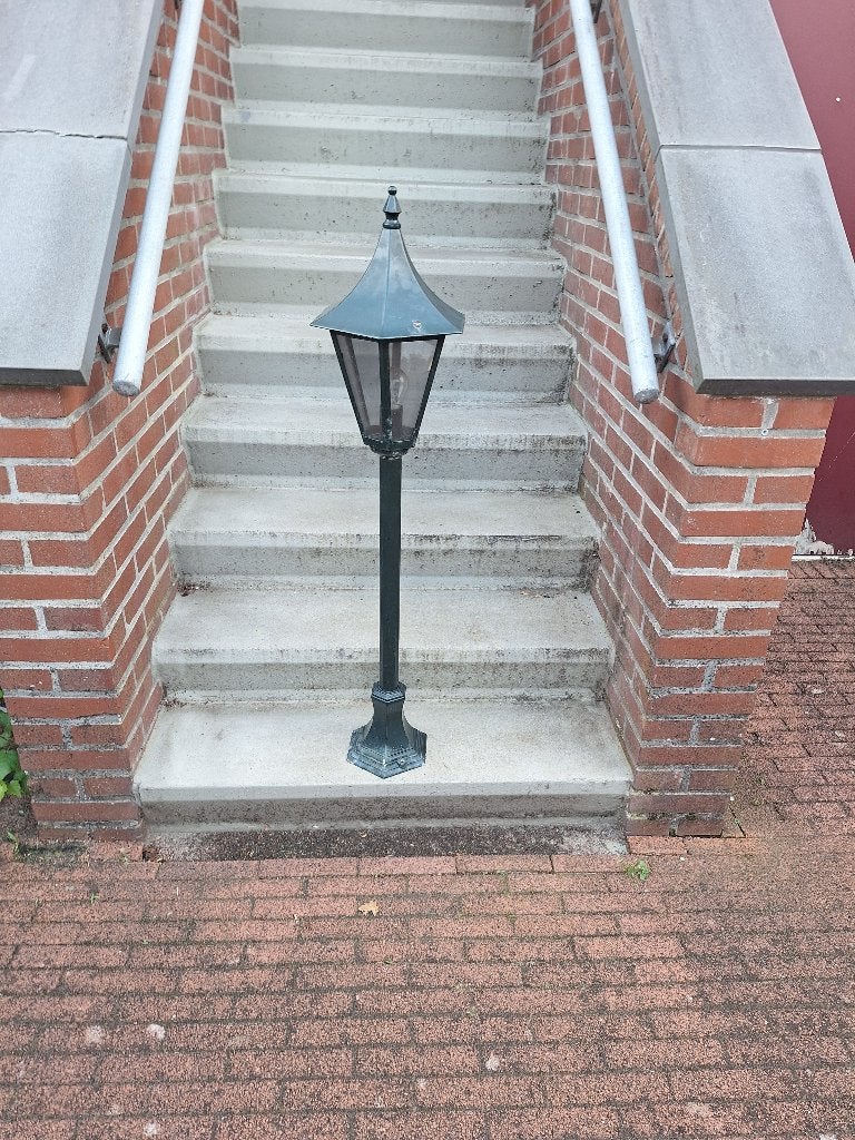 Staande buitenlantaarn / tuinlantaarn, Tuin en Terras, Ophalen, Gebruikt, Staande lamp, Aluminium