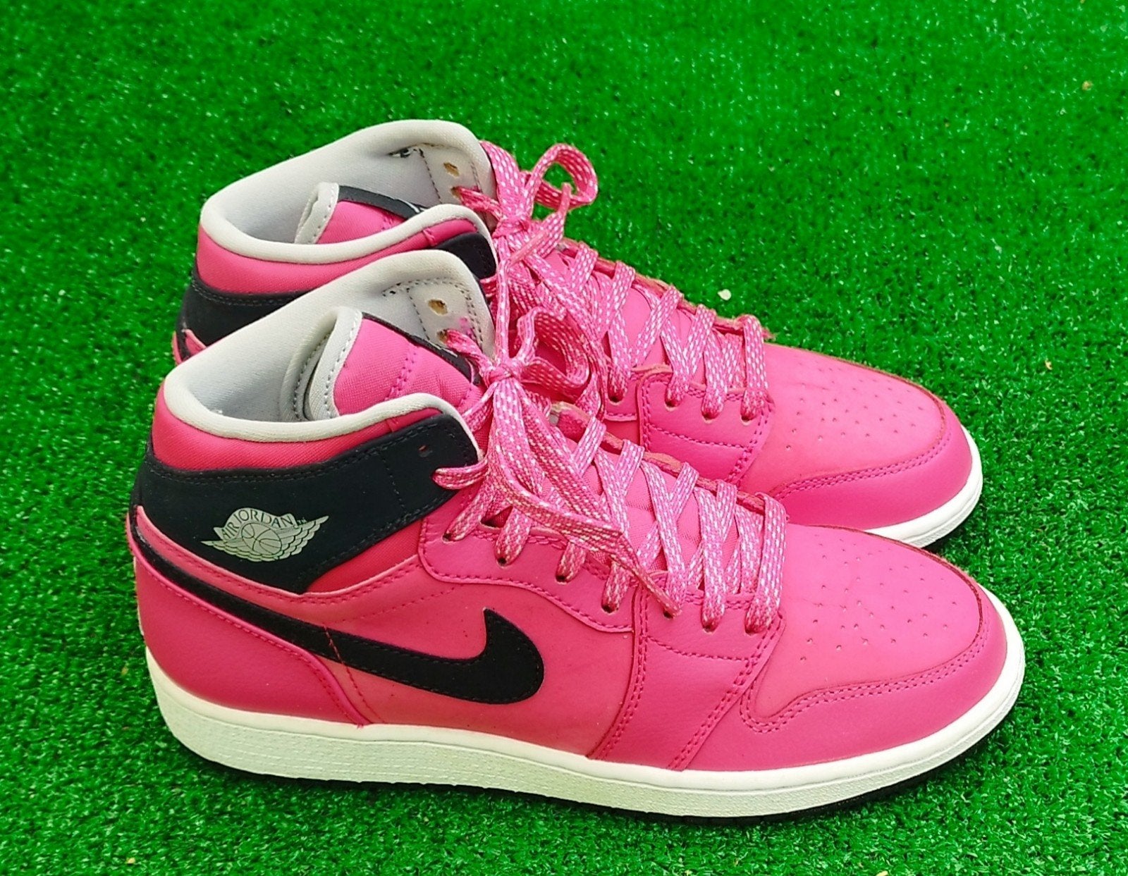 Nike Air Jordan 1 Mid Roze Sneakers Maat 38, Nike Air Jordan, Ophalen of Verzenden, Sneakers of Gympen, Roze