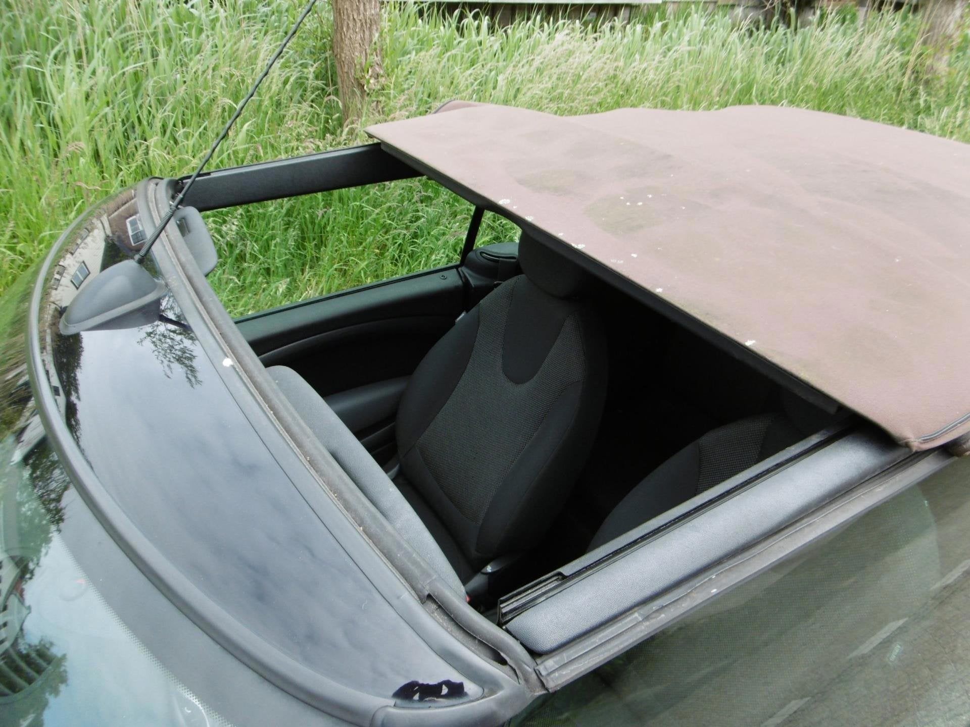 Mini Mini Cabrio 1.6 Cooper Airco Cruise 120pk Elektr. kap 1, Auto's, Dealer onderhouden, Stof, Gebruikt, 4 cilinders