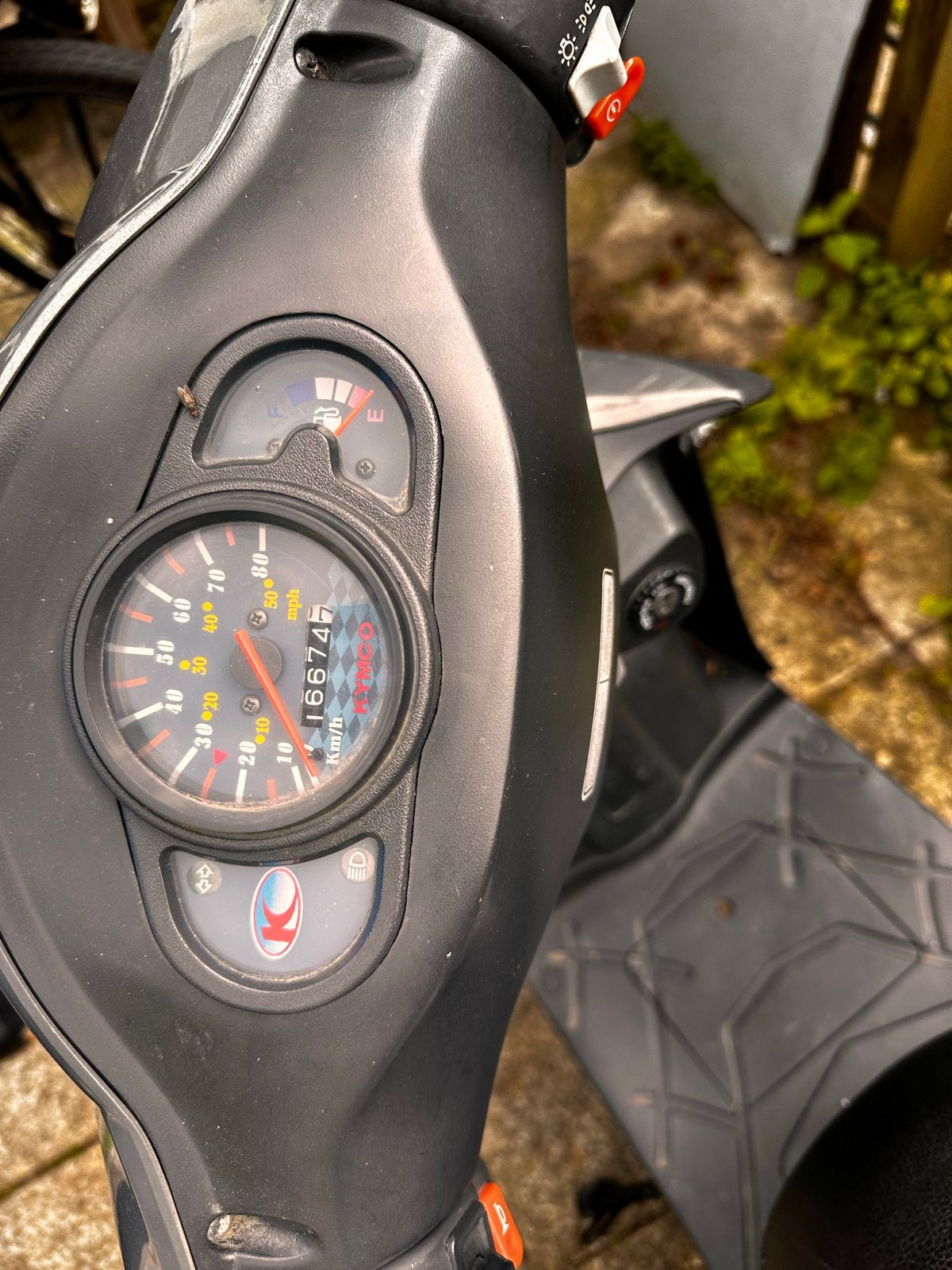 Kymco Snorscooter - Prima onderhouden, incl. slot en helm, Ophalen, Gebruikt, Benzine, Kymco