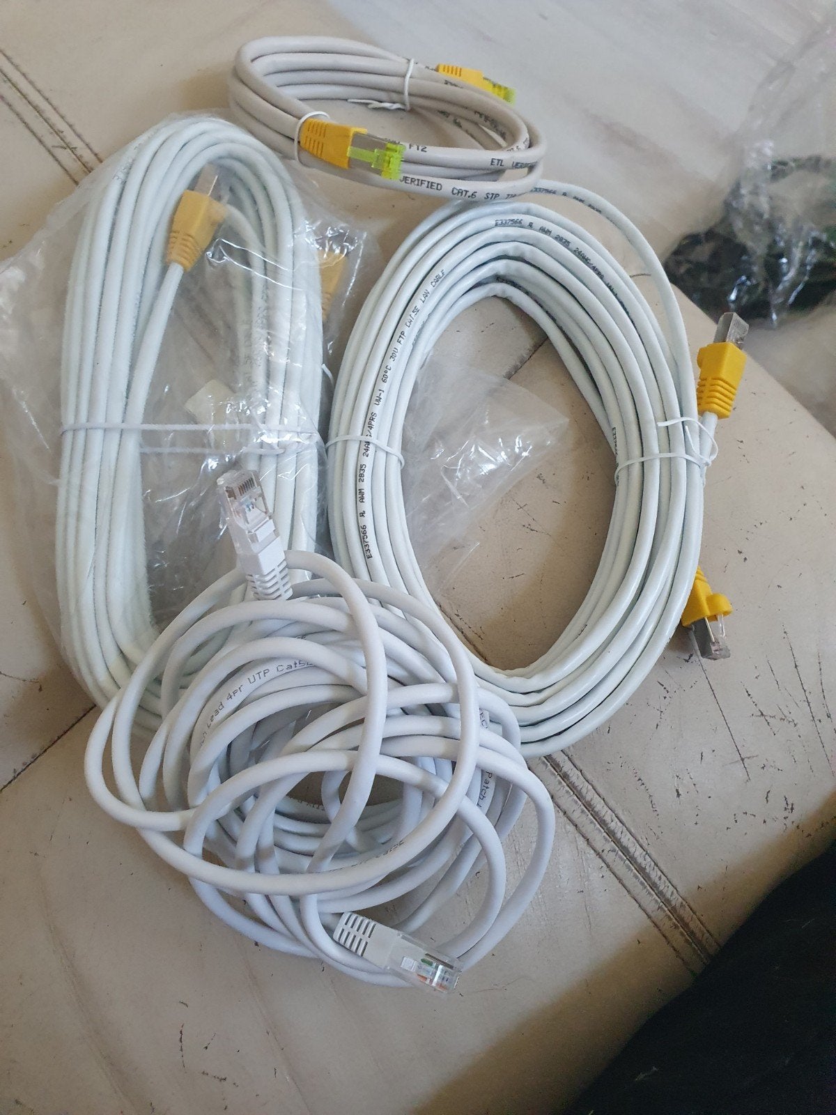 Nieuwe UTP Cat5e en Cat6 netwerkkabels, Ophalen, Nieuw