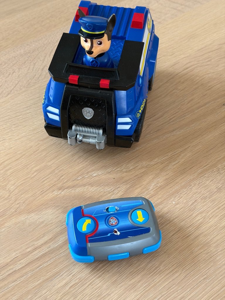 Paw Patrol Chase Politieauto met Afstandsbediening, Ophalen of Verzenden, Zo goed als nieuw, Afstandsbediening