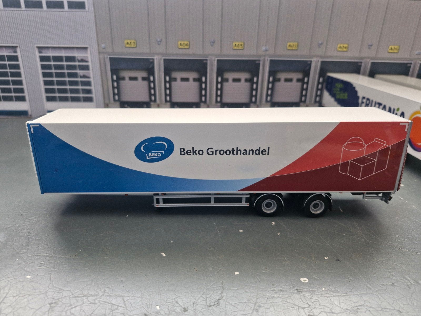 koeltrailer wsi van beko groothandel, Hobby en Vrije tijd, Modelauto's | 1:50, Ophalen of Verzenden, Zo goed als nieuw, Bus of Vrachtwagen