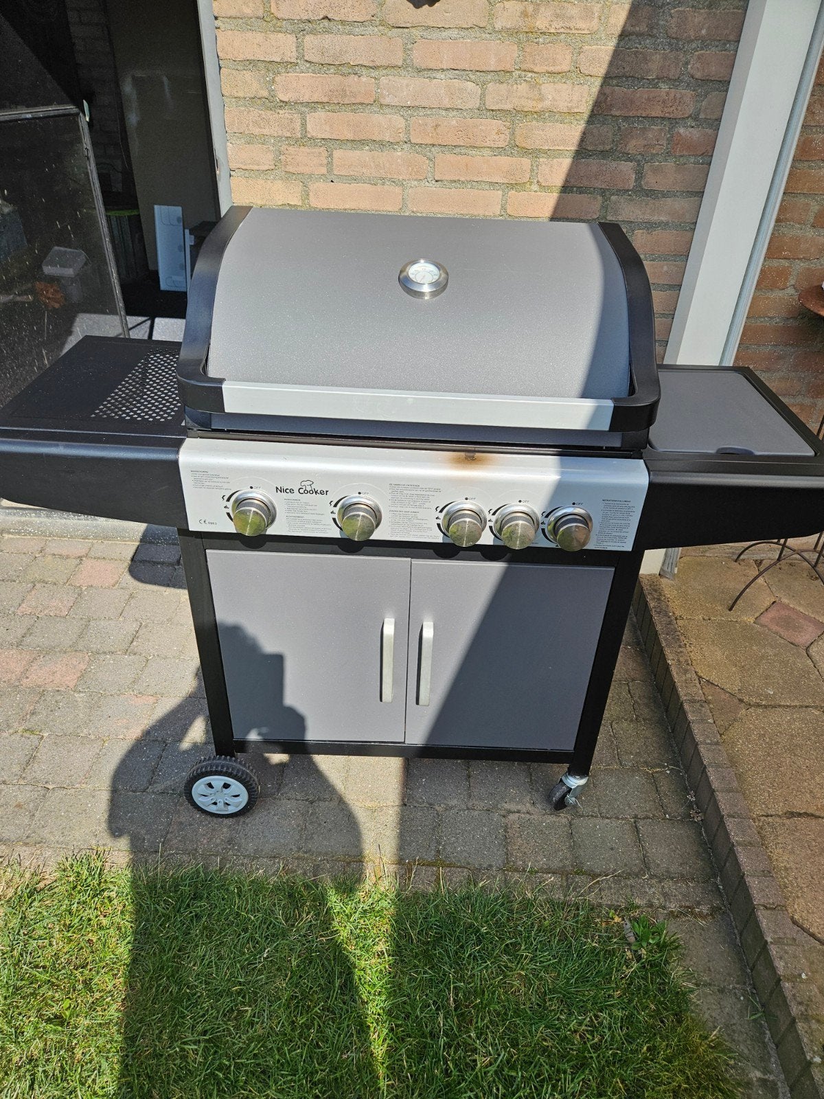 Nice Cooker Gasbarbecue met 4 branders, Ophalen, Gebruikt, Nice Cooker