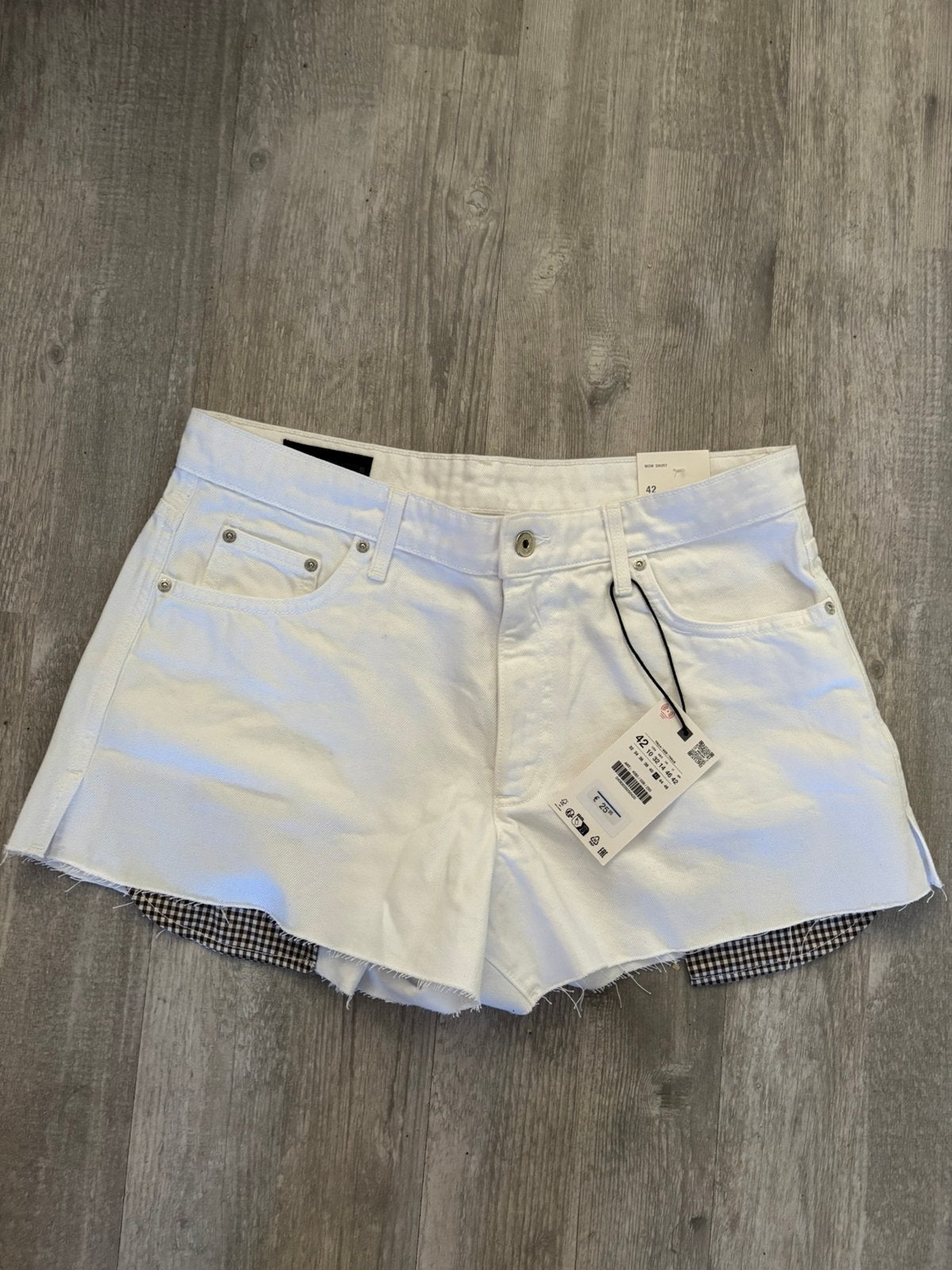 Zara korte broek wit met bruin details NIEUW maat 42, Kleding | Dames, Kort, Wit, Maat 42/44 (L), Nieuw